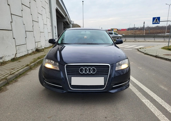 Audi A3 cena 31400 przebieg: 251000, rok produkcji 2012 z Ruciane-Nida małe 232